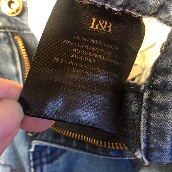 Lucky + Blessed Jeans. Size 4, Skinny Jeans. Comes with leopard patches on front - Picture 8 of 16
